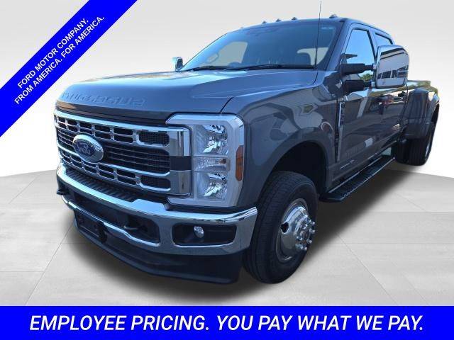 2024 Ford Super Duty F-350 XL — Pickup Truck — 82,995 mi — Tipton, IN