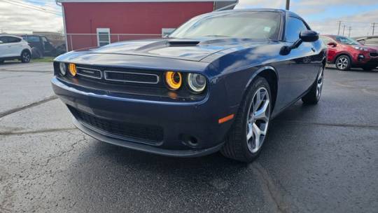 2016 Dodge Challenger SXT Plus