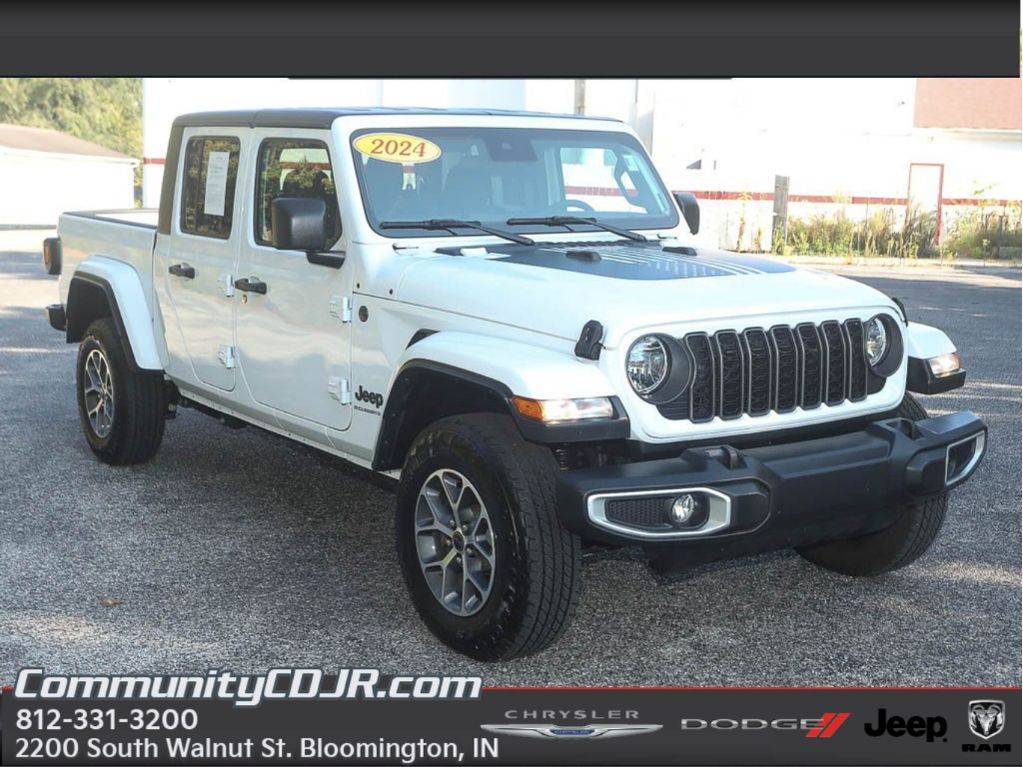 2024 Jeep Gladiator Sport S — Pickup Truck — 260 mi — Bloomington, IN
