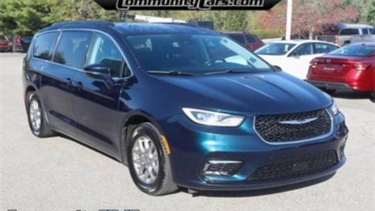2021 Chrysler Pacifica Touring — Minivan — 79,857 mi — Bloomington, IN