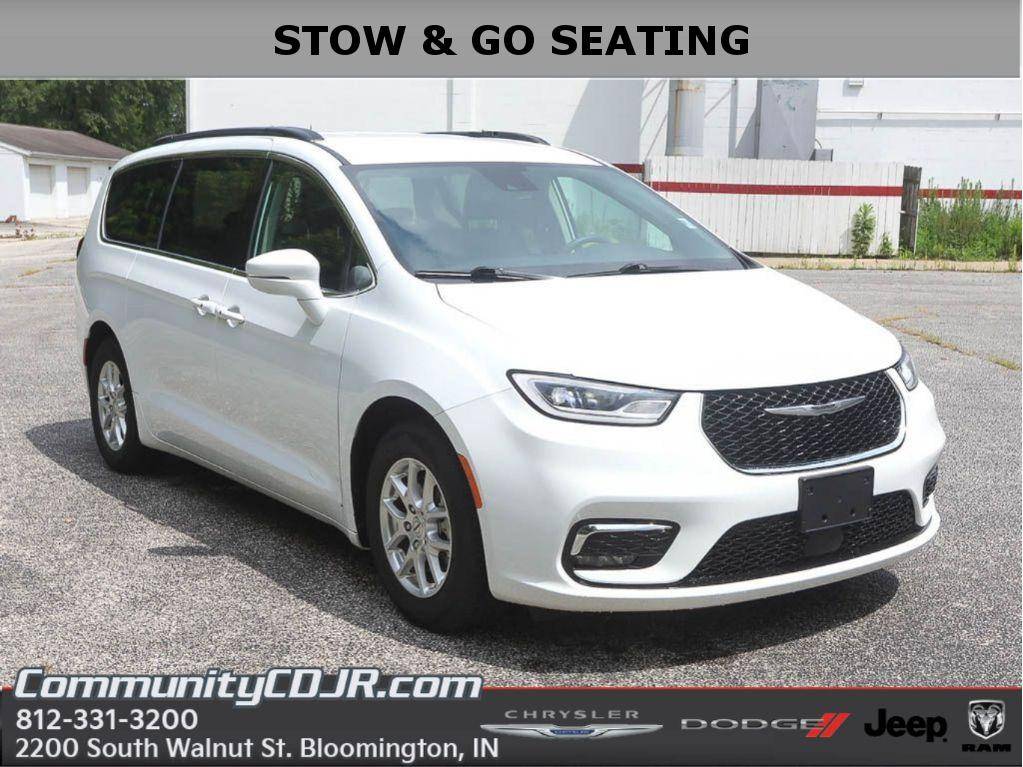 2022 Chrysler Pacifica Touring L — Minivan — 59,170 mi — Bloomington, IN