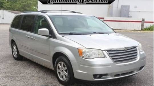 2010 Chrysler Town and Country Touring