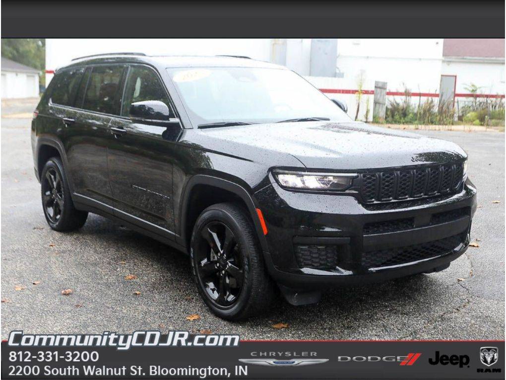 2023 Jeep Grand Cherokee Altitude — SUV — 32,275 mi — Bloomington, IN