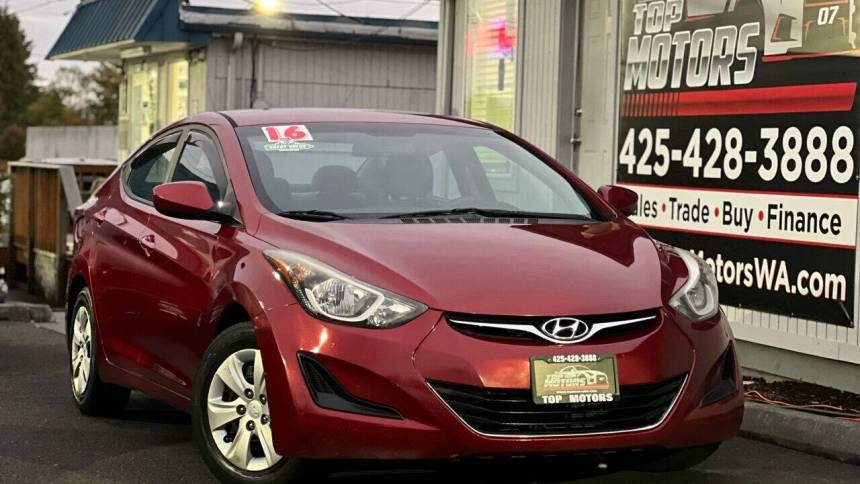 2016 Hyundai Elantra SE — Sedan — 102,795 mi — Everett, WA