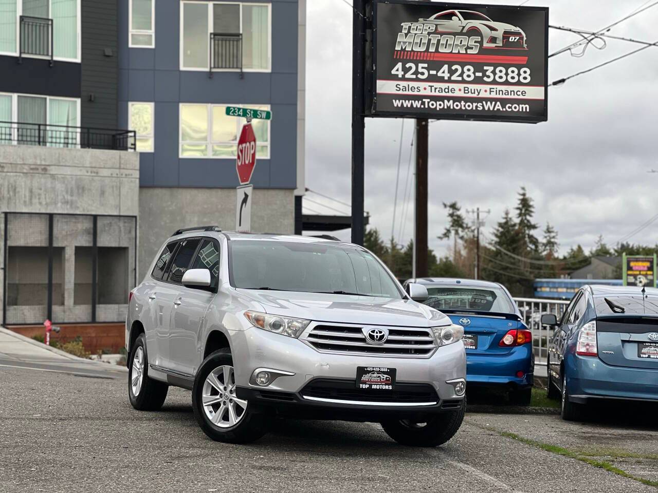 2011 Toyota Highlander SE V6 — SUV — 151,317 mi — Everett, WA