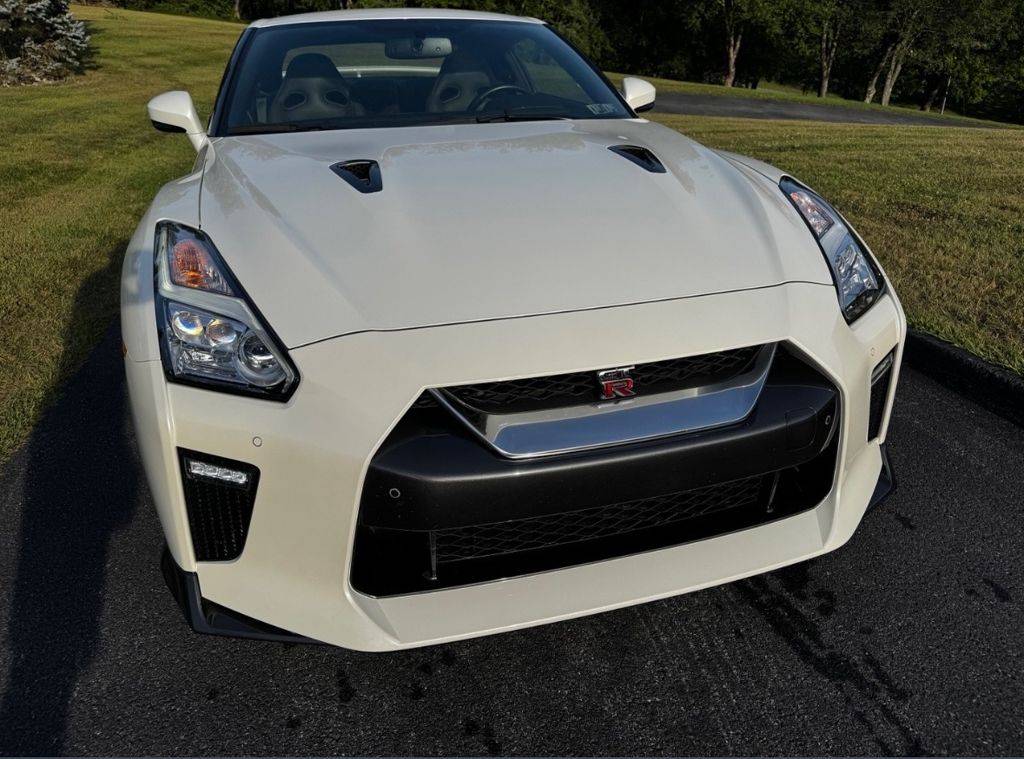 2018 Nissan GT-R Premium — Coupe — 14,629 mi — Scottsdale, AZ