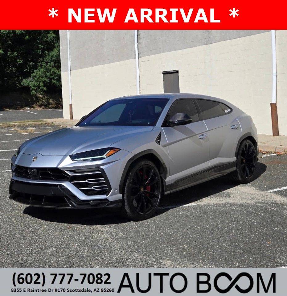 2022 Lamborghini Urus