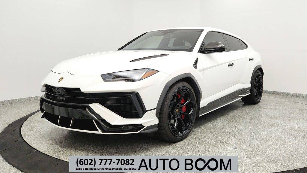 2023 Lamborghini Urus Performante