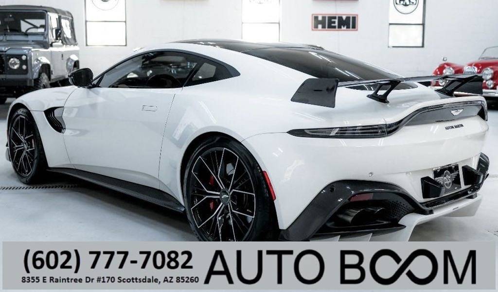 2021 Aston Martin Vantage