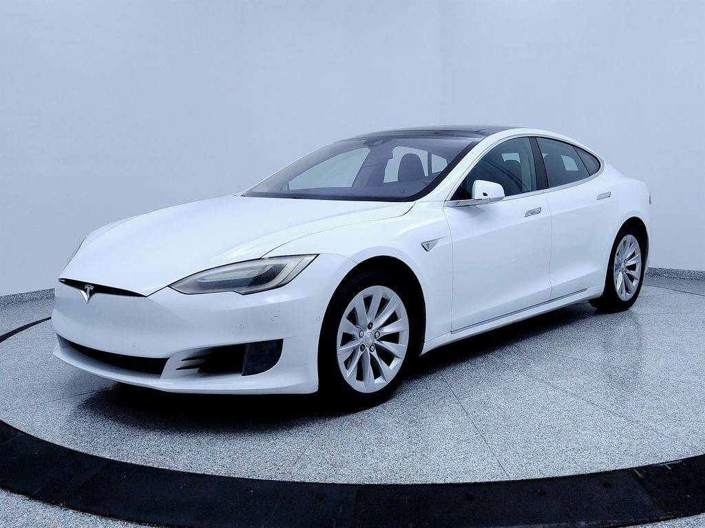 2016 Tesla Model S 70 — Hatchback — 139,901 mi — Scottsdale, AZ