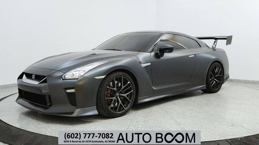 2019 Nissan GT-R Pure