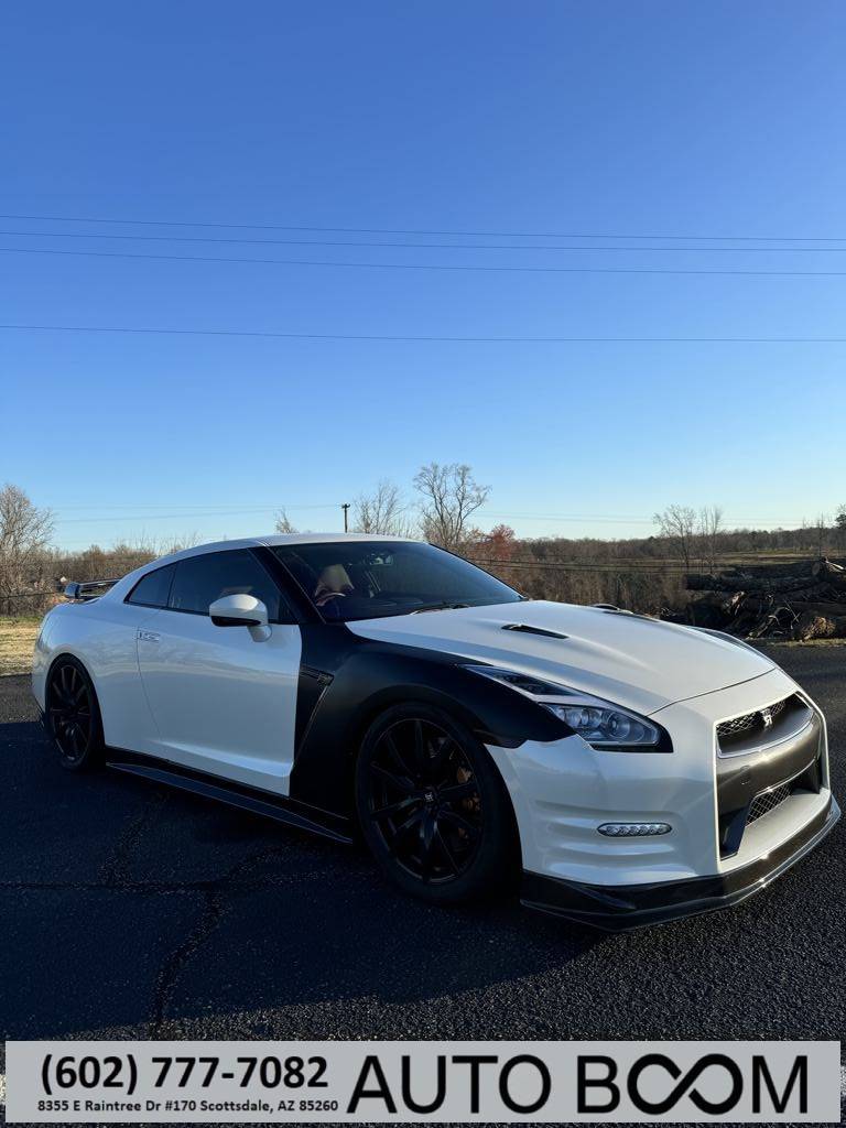 2014 Nissan GT-R Premium — Coupe — 27,073 mi — Scottsdale, AZ