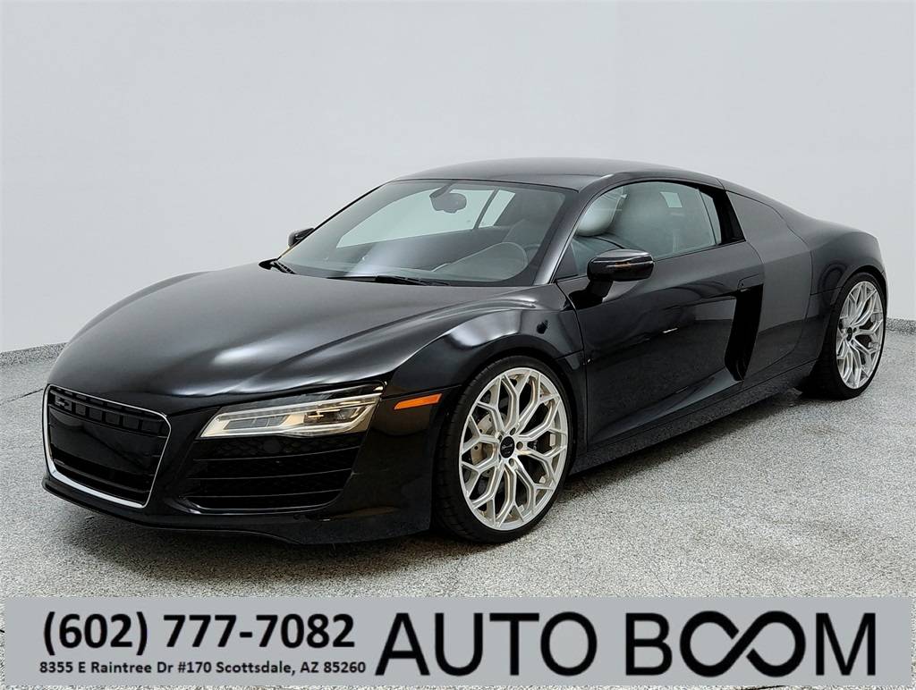 2015 Audi R8 V8 — Coupe — 25,680 mi — Scottsdale, AZ