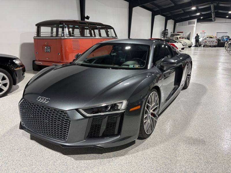 2017 Audi R8 V10 — Coupe — 10,879 mi — Scottsdale, AZ