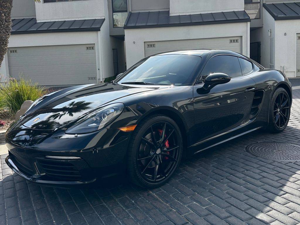 2019 Porsche 718 Cayman S — Coupe — 31,401 mi — Scottsdale, AZ
