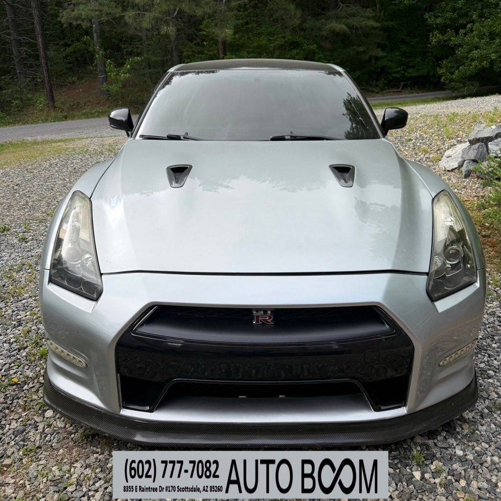 2010 Nissan GT-R Premium