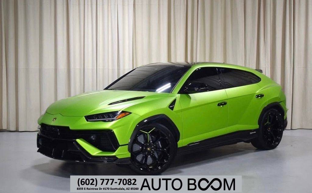 2023 Lamborghini Urus Performante