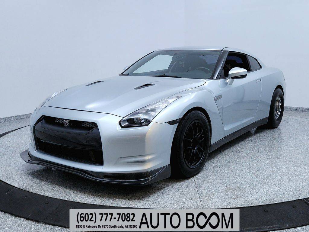 2010 Nissan GT-R Premium