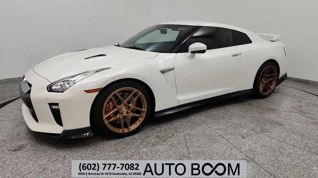 2018 Nissan GT-R Premium