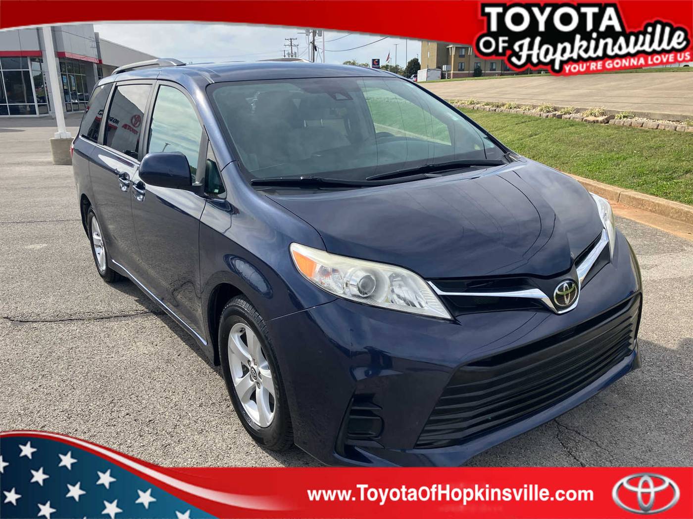 2018 Toyota Sienna LE — Minivan — 156,008 mi — Hopkinsville, KY