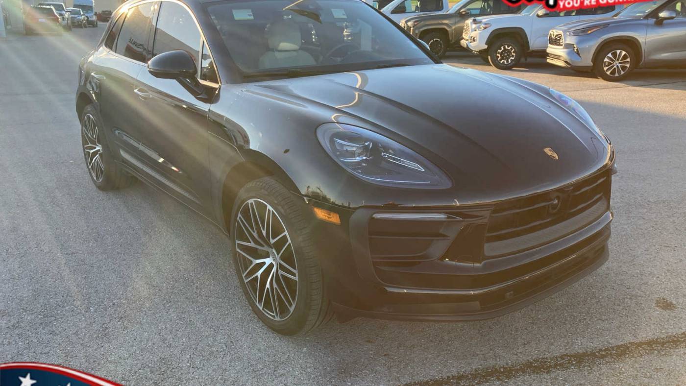 2023 Porsche Macan Standard — SUV — 5,496 mi — Hopkinsville, KY