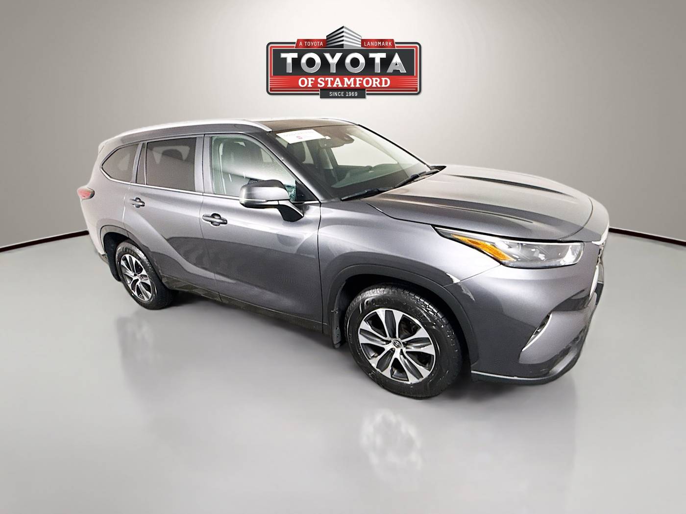 2023 Toyota Highlander XLE — SUV — 26,951 mi — Stamford, CT