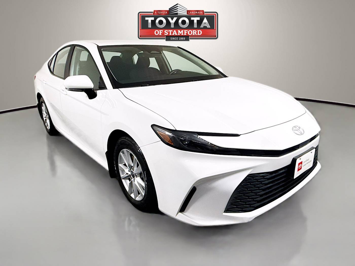 2025 Toyota Camry Hybrid LE — Sedan — 42,133 mi — Stamford, CT