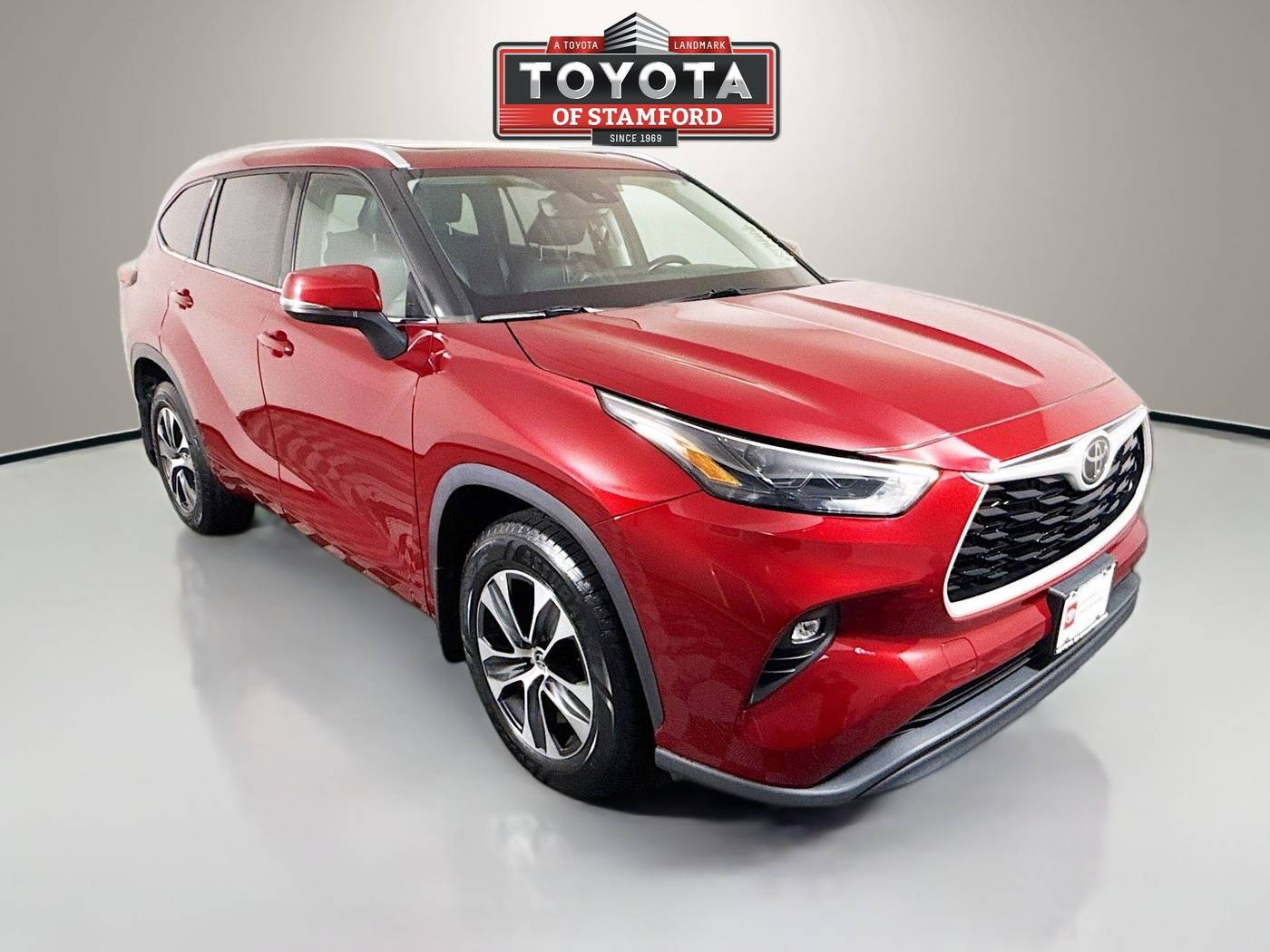 2022 Toyota Highlander XLE — SUV — 27,912 mi — Stamford, CT