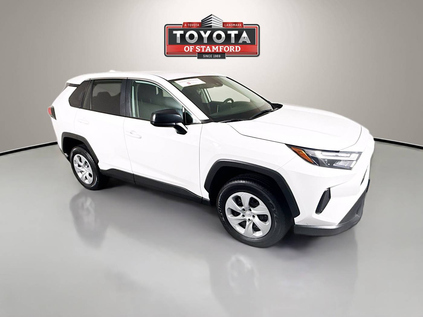 2024 Toyota RAV4 LE — SUV — 28,839 mi — Stamford, CT