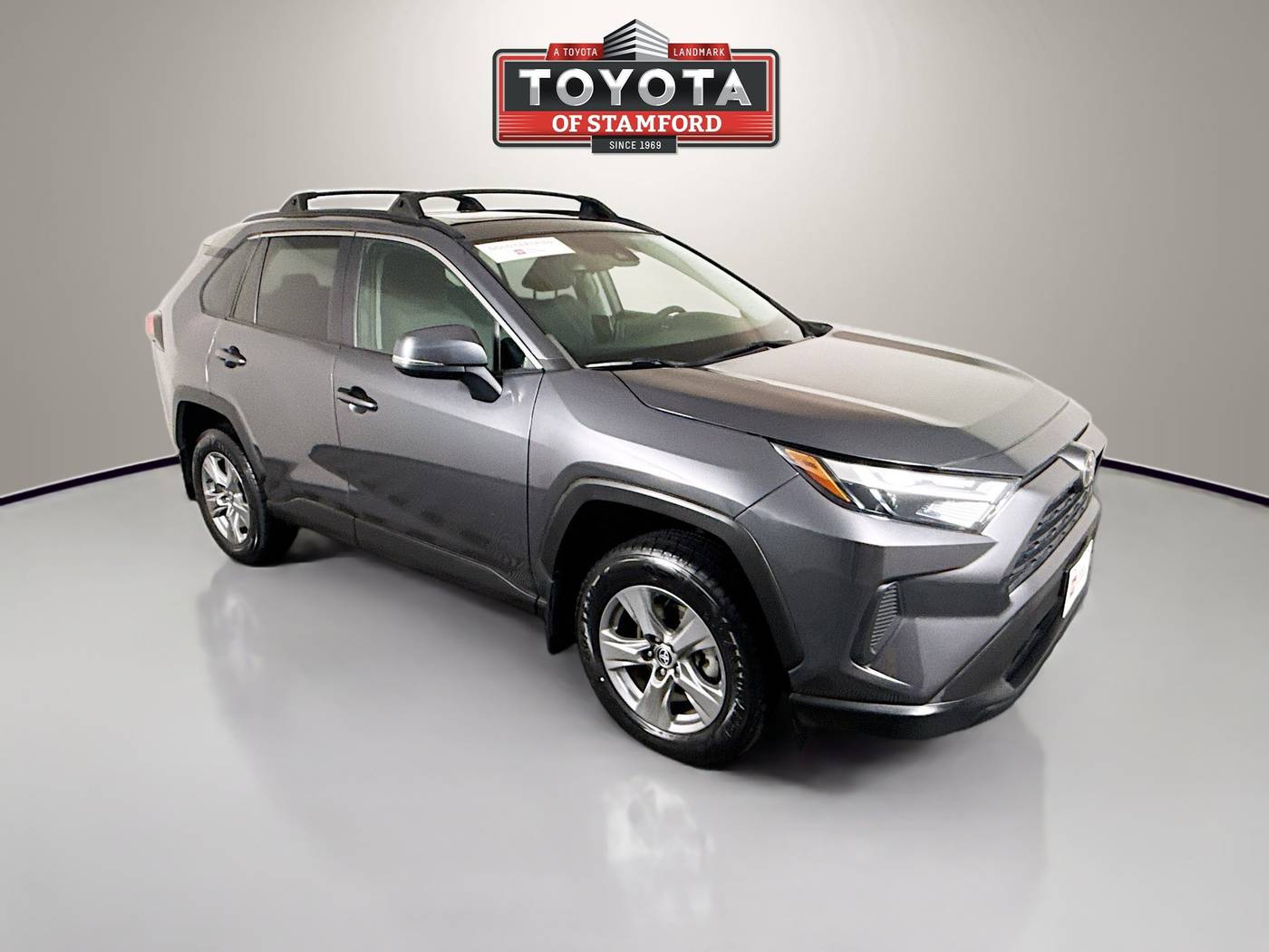 2022 Toyota RAV4 XLE — SUV — 40,320 mi — Stamford, CT