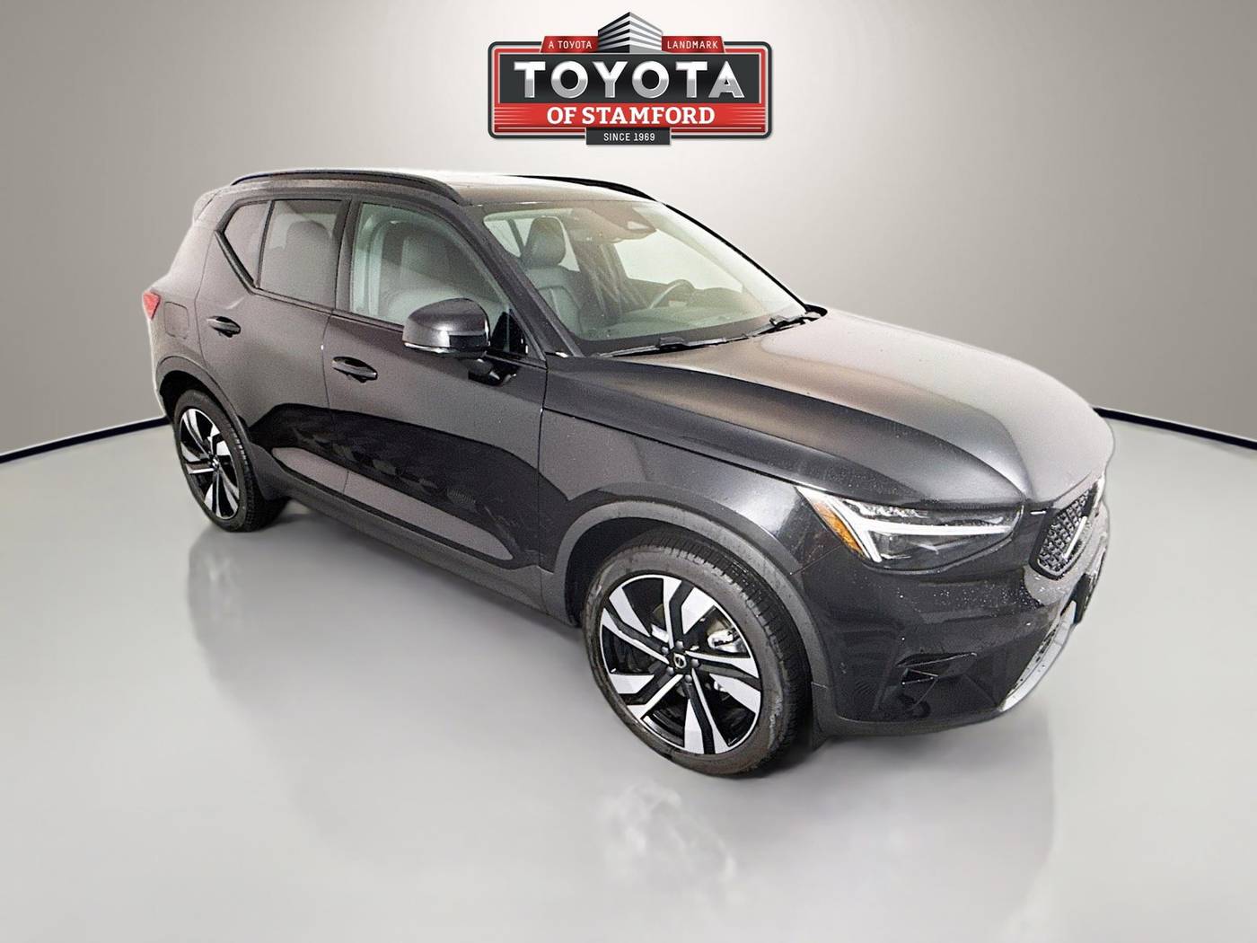 2025 Volvo XC40 Ultra — SUV — 535 mi — Stamford, CT