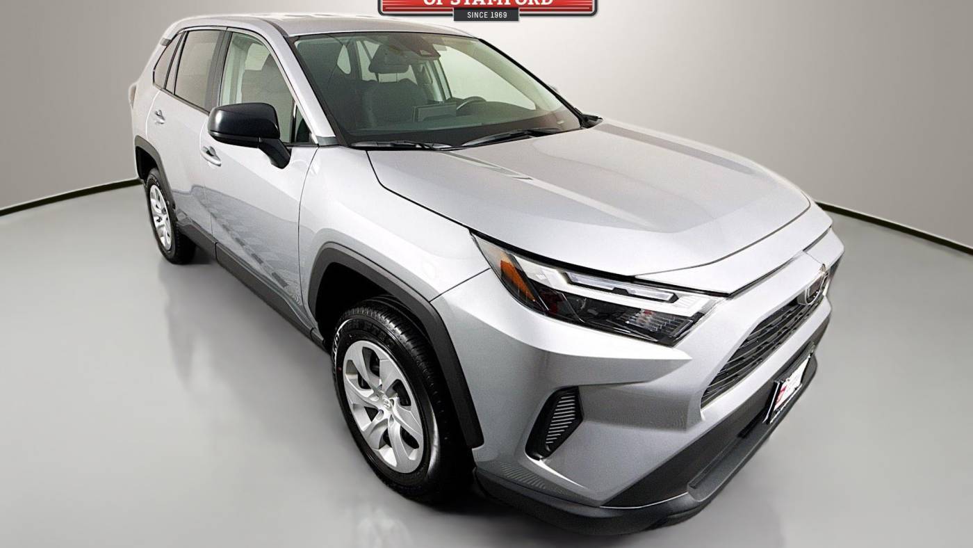 2025 Toyota RAV4 LE — SUV — 130 mi — Stamford, CT
