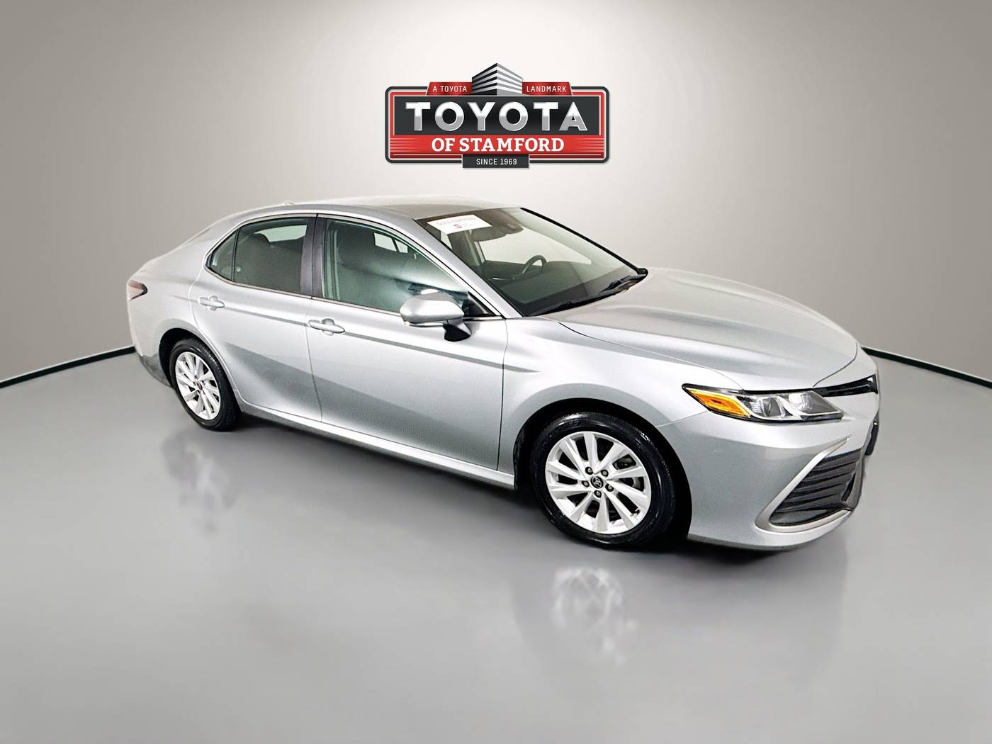 2022 Toyota Camry LE — Sedan — 19,978 mi — Stamford, CT