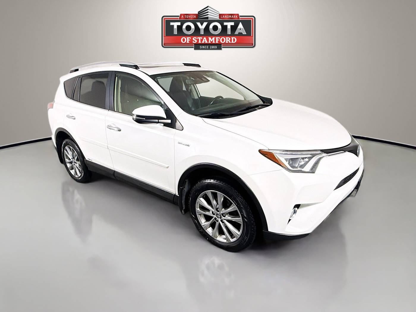2016 Toyota RAV4 Hybrid Limited — SUV — 104,703 mi — Stamford, CT