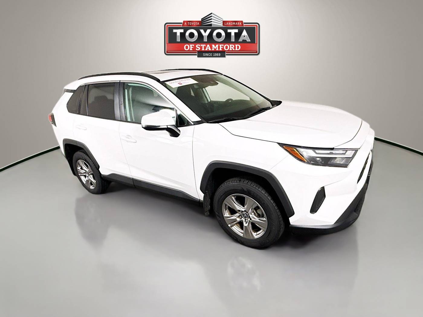 2022 Toyota RAV4 XLE — SUV — 20,591 mi — Stamford, CT