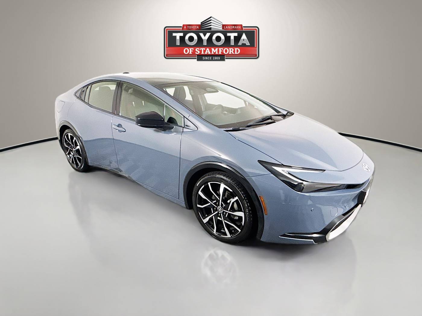 2025 Toyota Prius Plug-In Hybrid XSE — Sedan — 558 mi — Stamford, CT