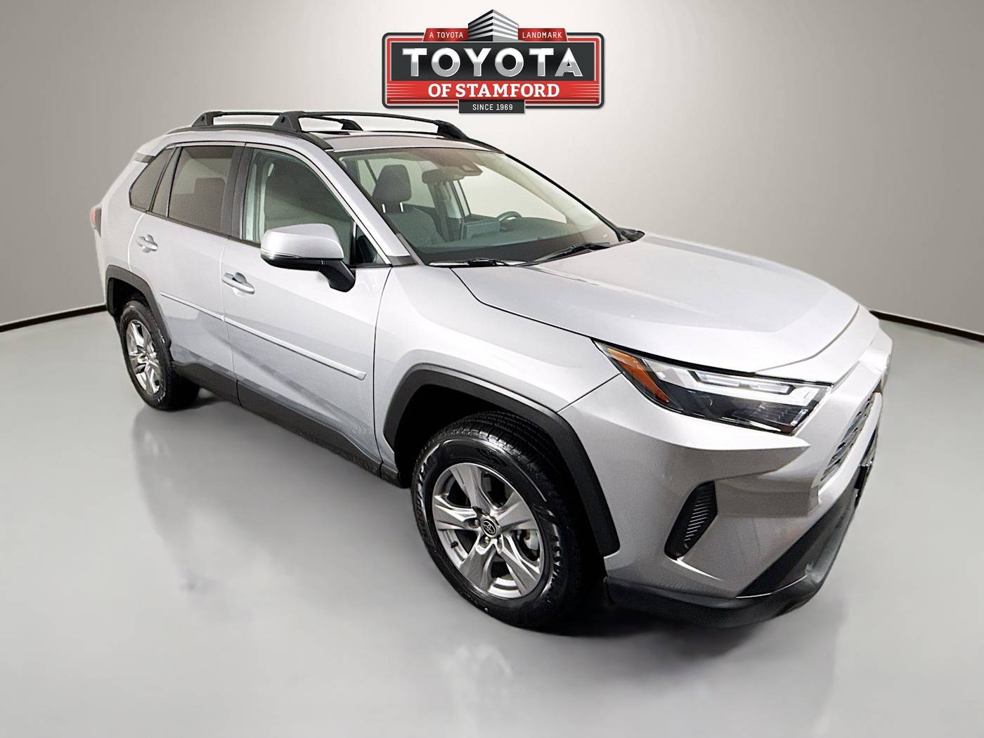 2022 Toyota RAV4 XLE — SUV — 22,706 mi — Stamford, CT