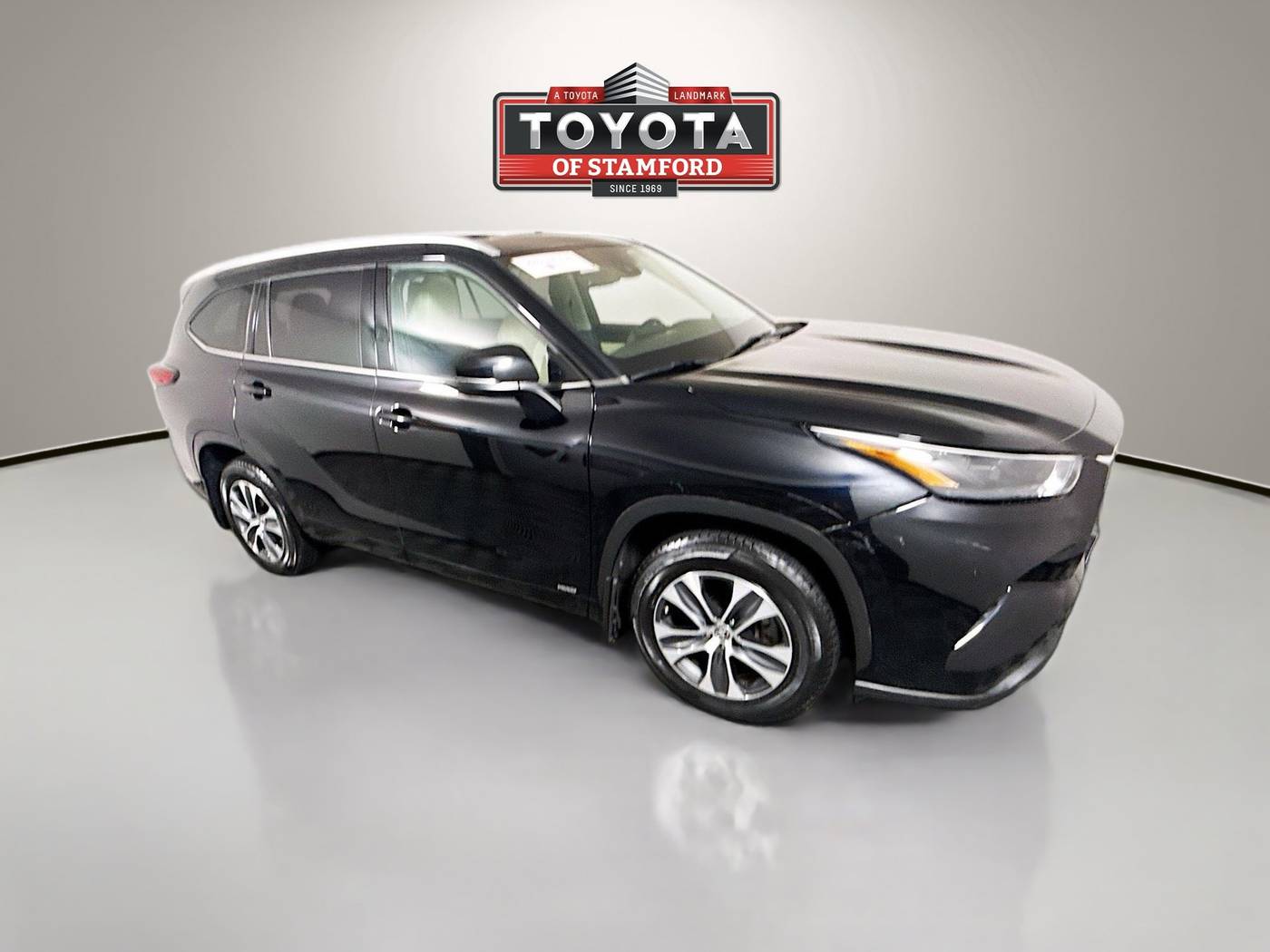 2022 Toyota Highlander Hybrid XLE — SUV — 50,982 mi — Stamford, CT