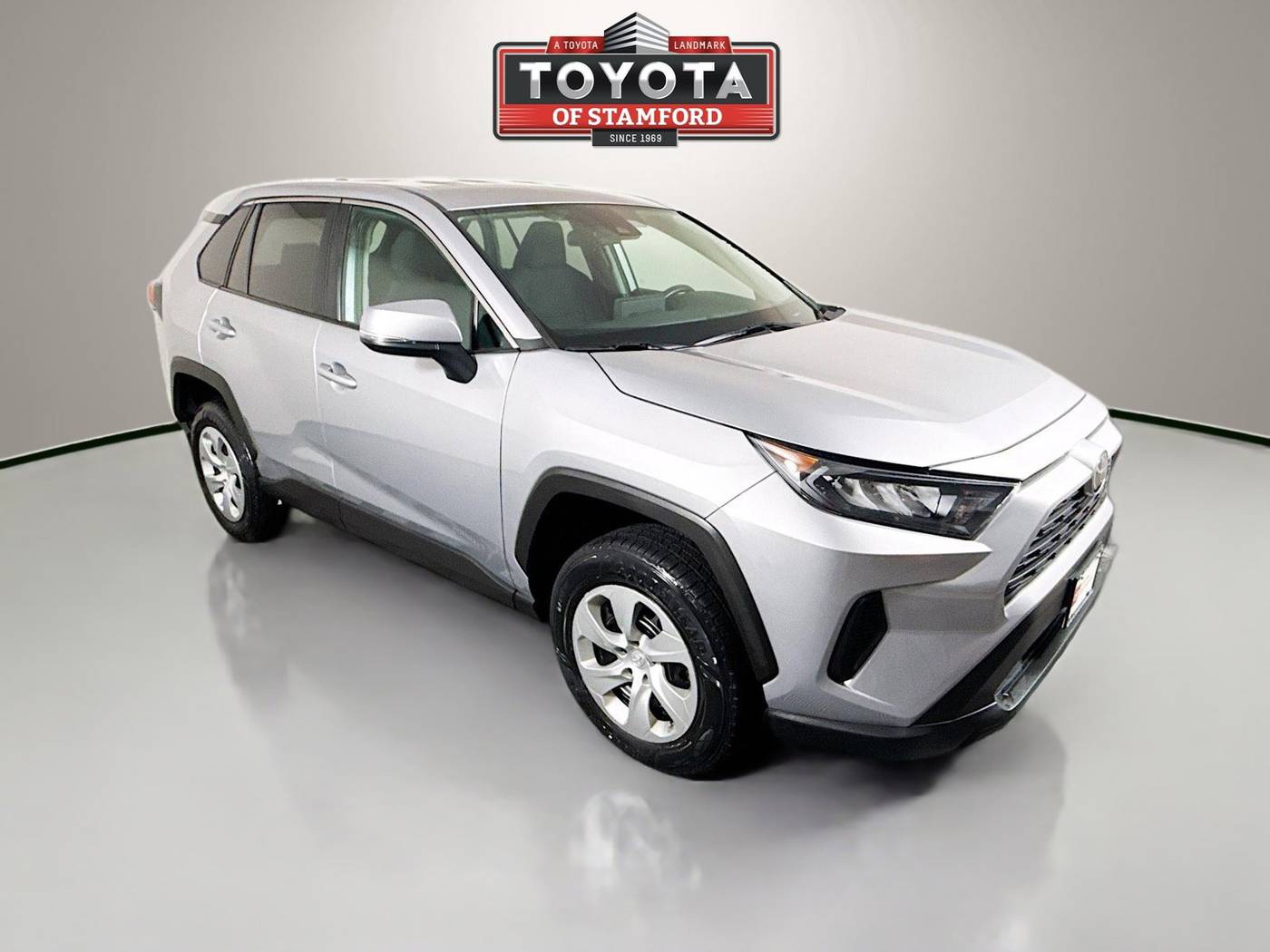 2022 Toyota RAV4 LE — SUV — 25,616 mi — Stamford, CT