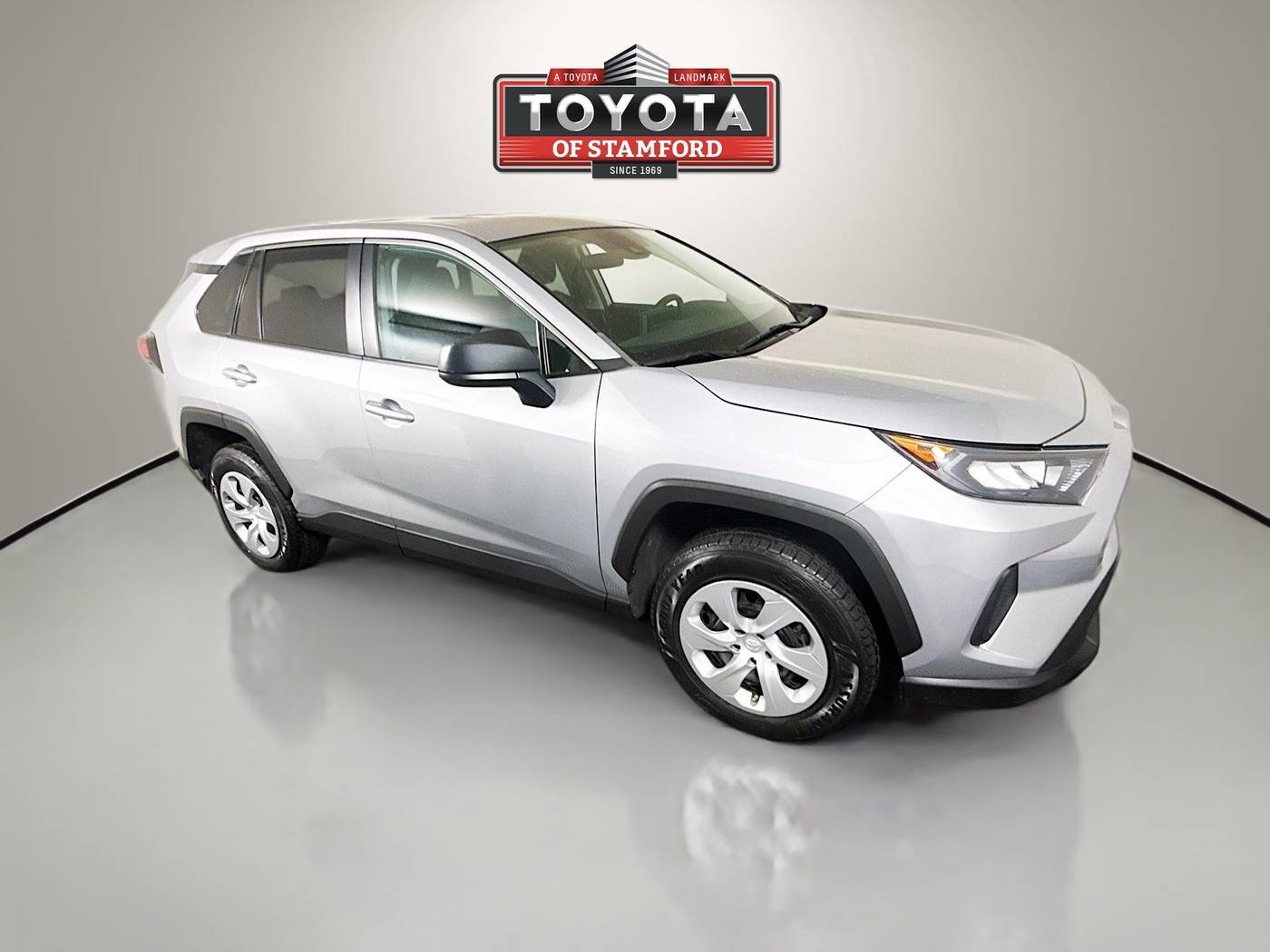 2022 Toyota RAV4 LE — SUV — 32,934 mi — Stamford, CT