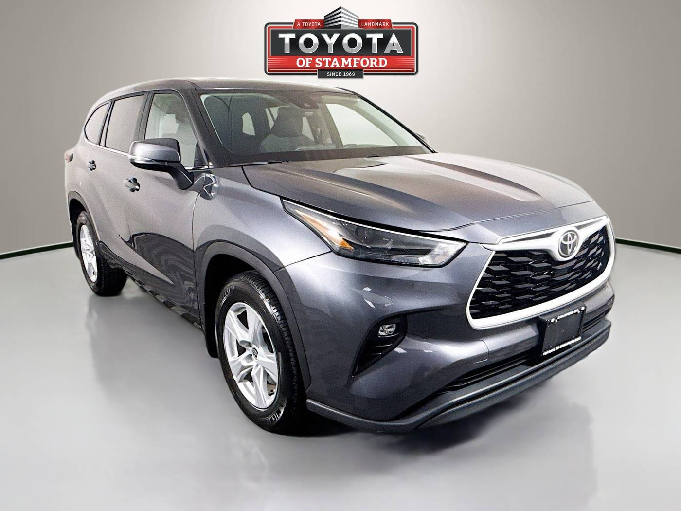 2025 Toyota Highlander LE — SUV — 14,037 mi — Stamford, CT