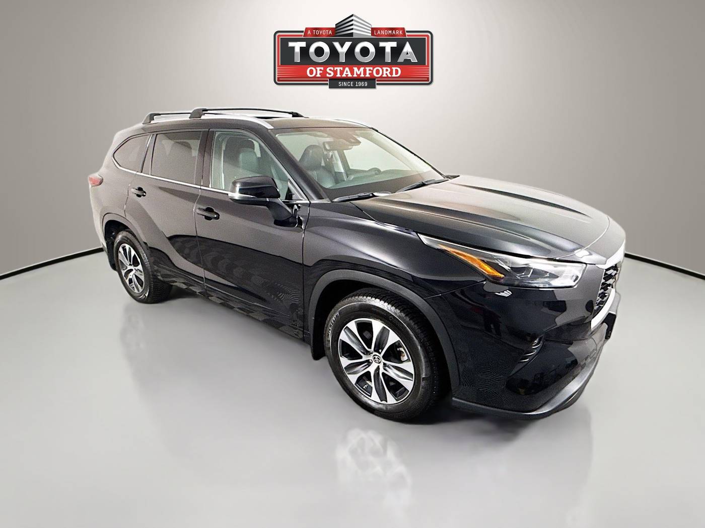 2022 Toyota Highlander XLE — SUV — 43,349 mi — Stamford, CT