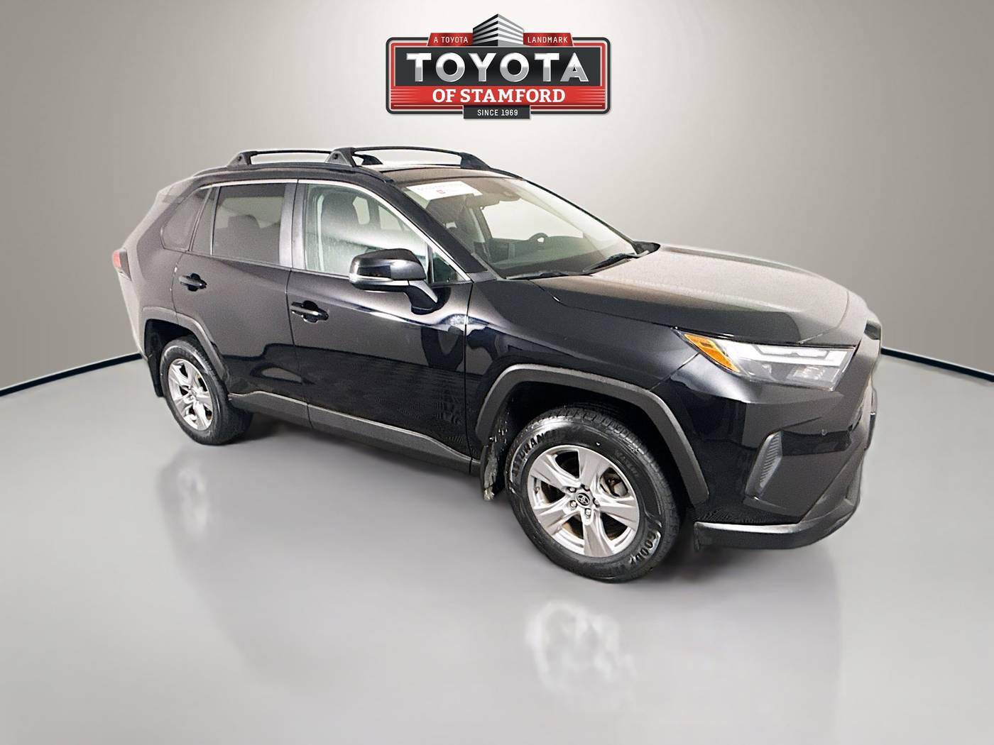 2022 Toyota RAV4 XLE — SUV — 28,646 mi — Stamford, CT