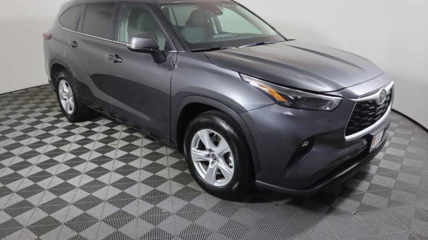 2024 Toyota Highlander LE — SUV — 11,145 mi — Stamford, CT
