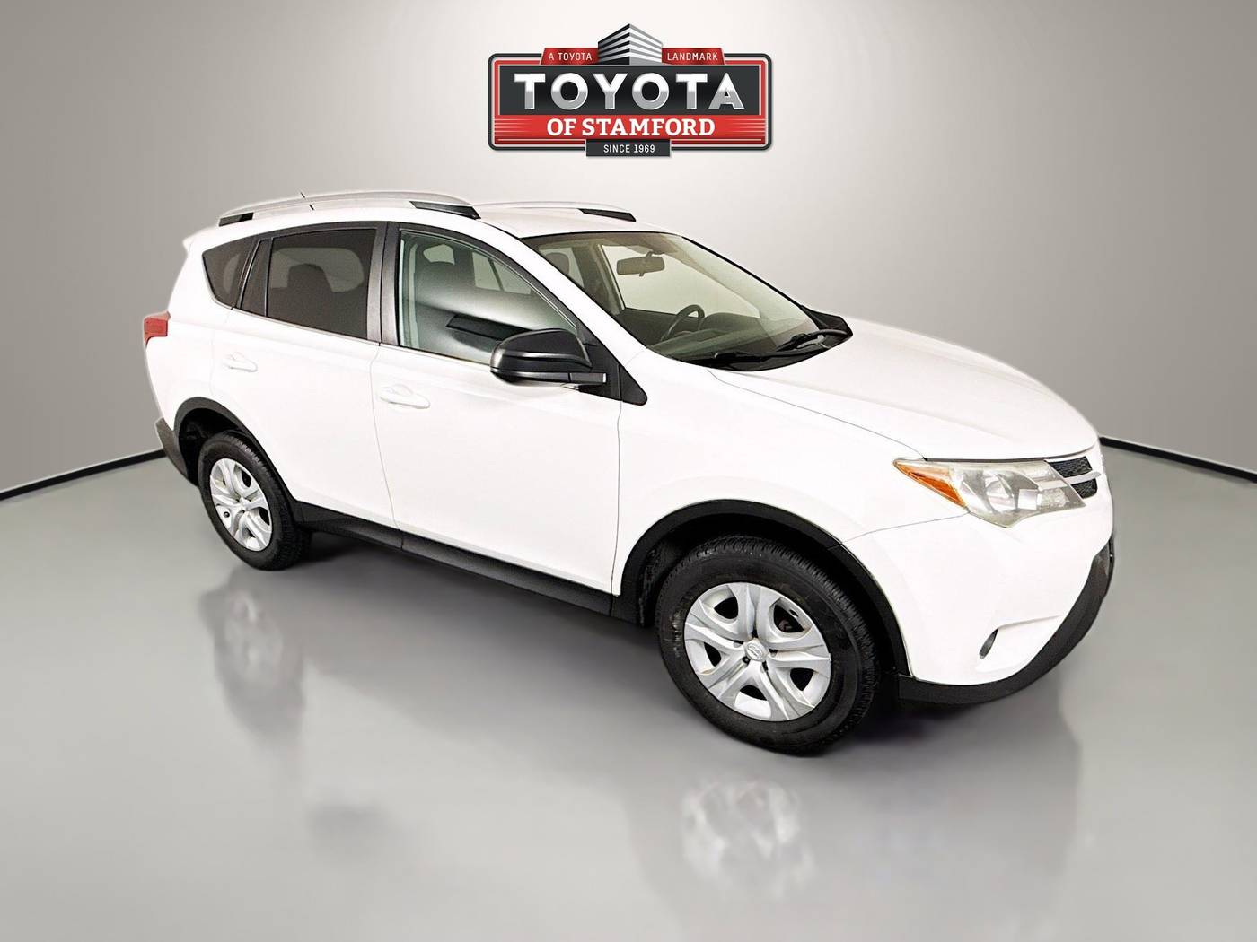 2015 Toyota RAV4 LE — SUV — 92,802 mi — Stamford, CT