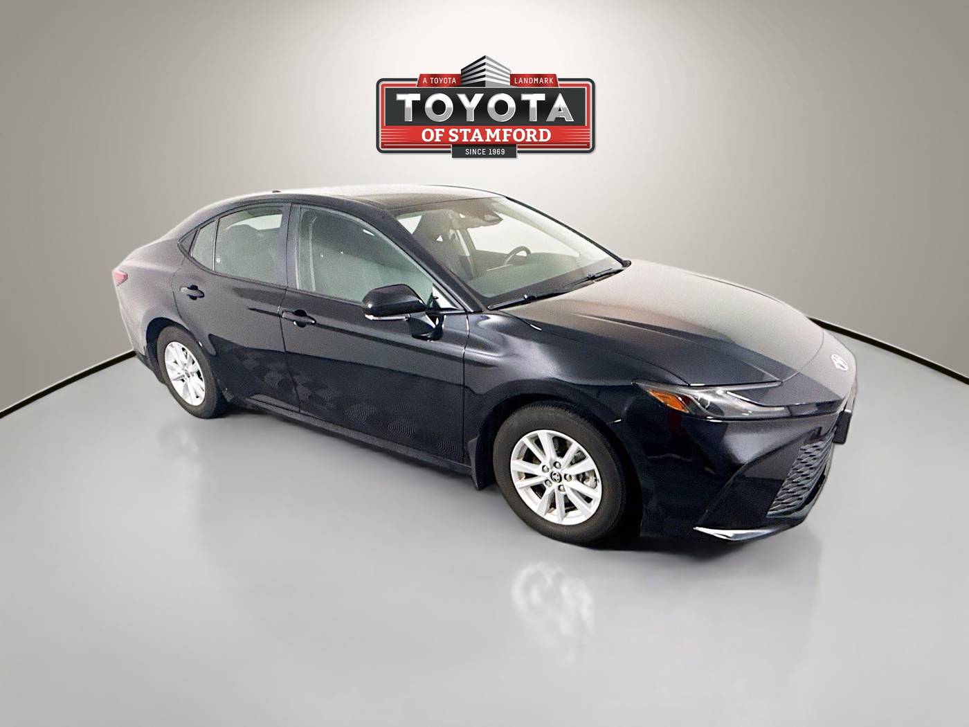 2025 Toyota Camry LE — Sedan — 25,440 mi — Stamford, CT