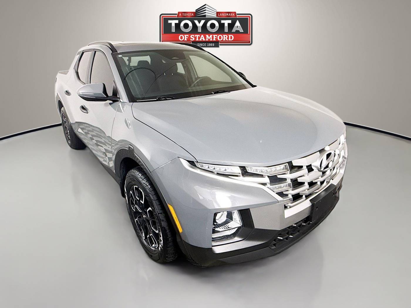 2023 Hyundai Santa Cruz SEL — Pickup Truck — 22,334 mi — Stamford, CT