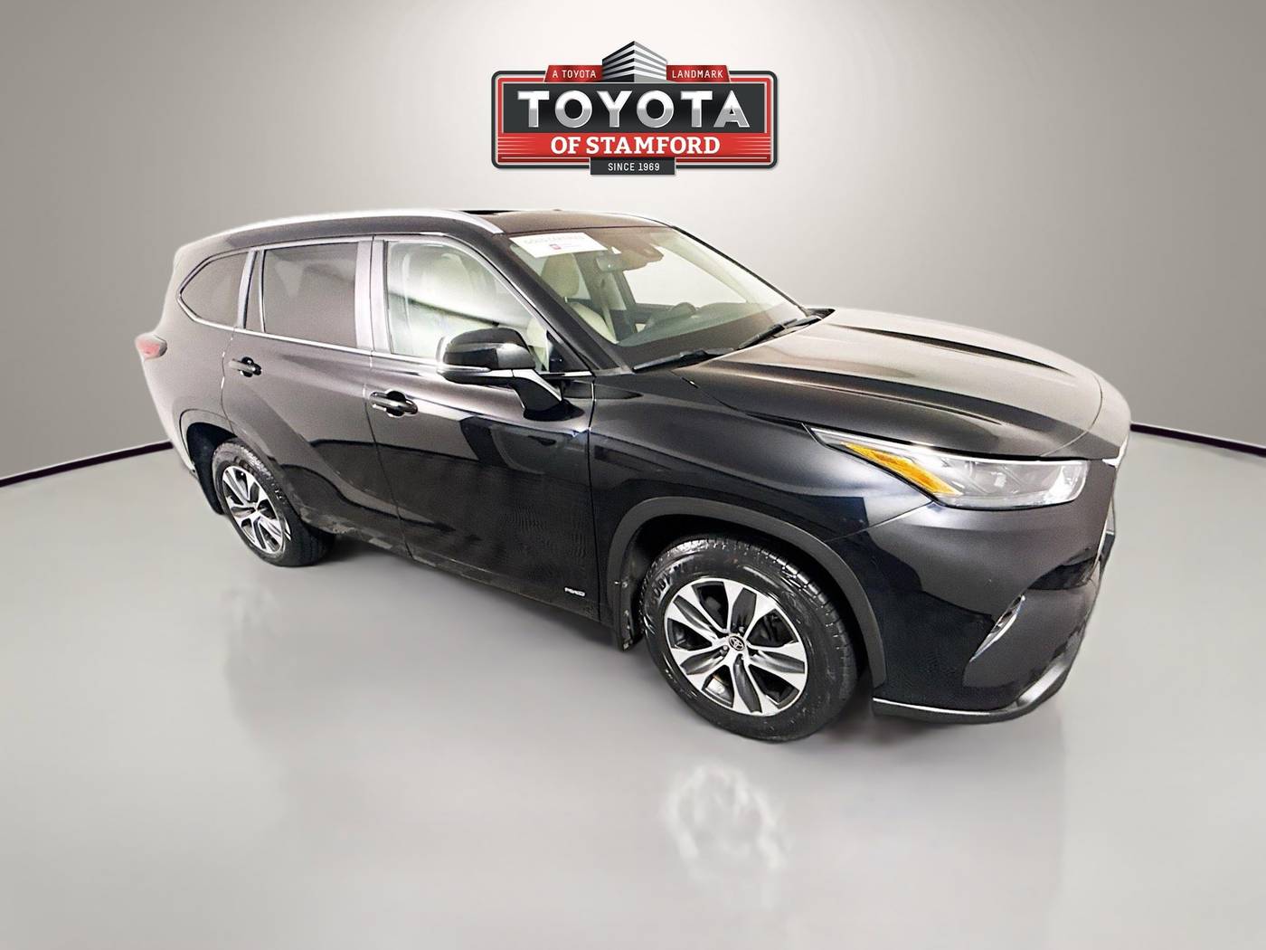 2023 Toyota Highlander Hybrid XLE — SUV — 56,508 mi — Stamford, CT