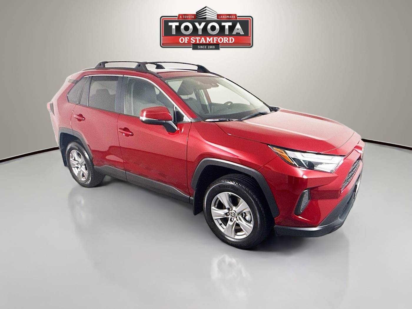 2025 Toyota RAV4 XLE — SUV — 1,467 mi — Stamford, CT