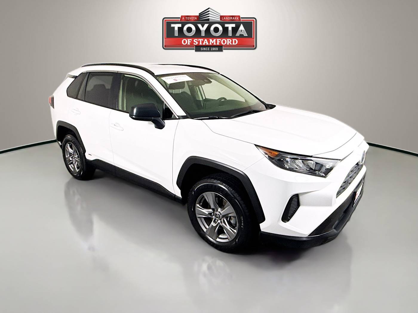 2022 Toyota RAV4 Hybrid LE — SUV — 30,726 mi — Stamford, CT